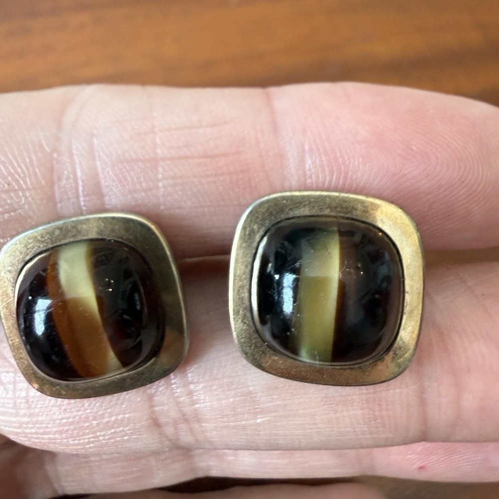 Vintage Correct Quality Cat's Eye Glass Gold Tone Cuff Links Brown Fiber Optic